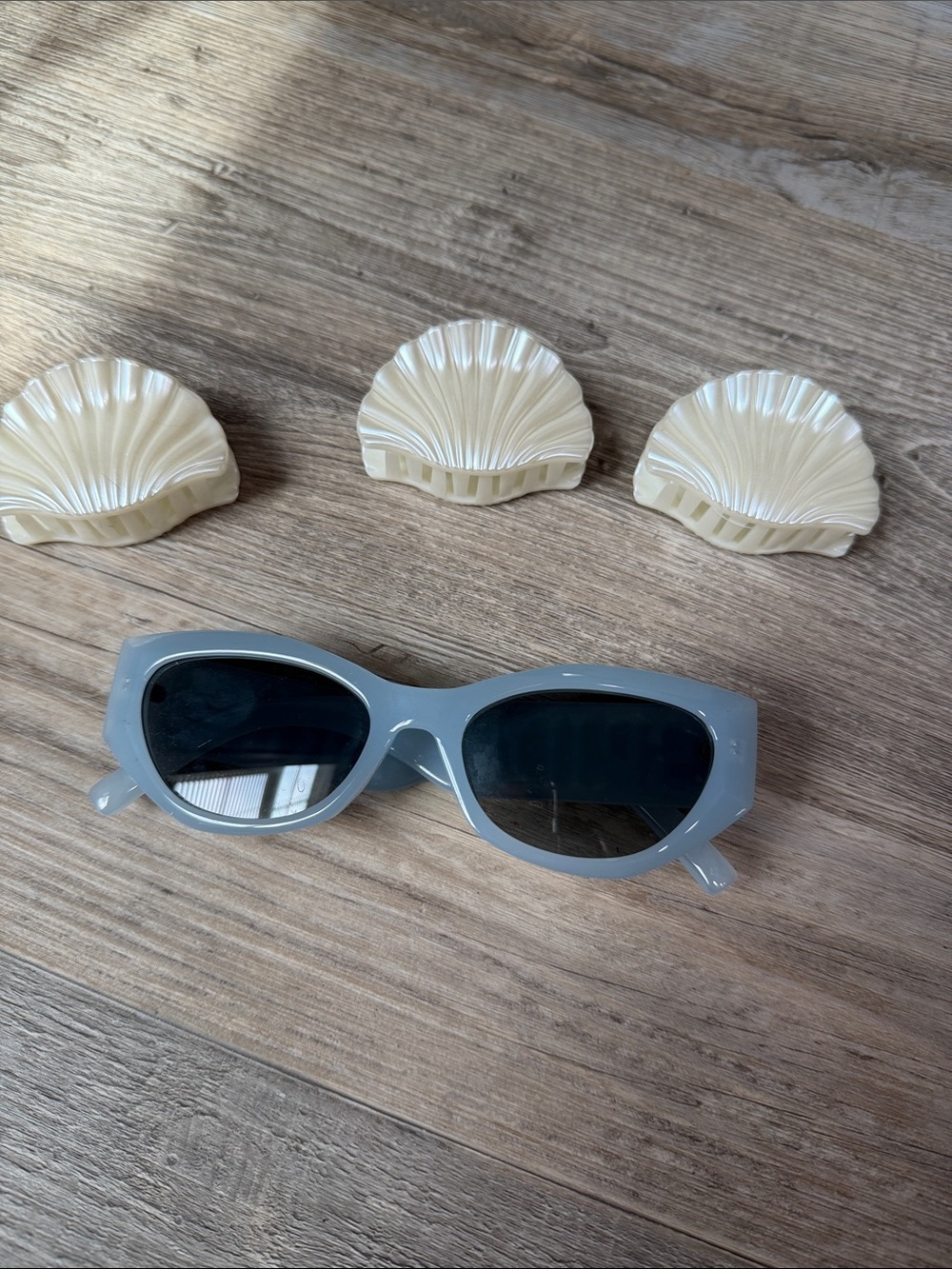 BRIDE Retro Cat-Eye Sunglasses in Pale Blue with 3 Shell Clips